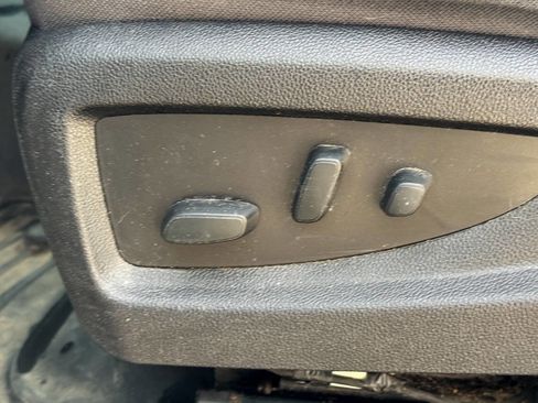 Used 2017 GMC Sierra 1500 SLE w/ SLE Value Package image 23