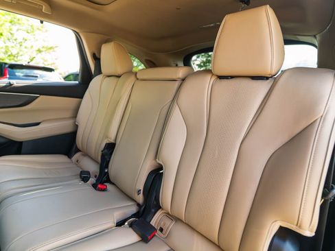 Certified 2023 Acura MDX SH-AWD w/ Advance Package image 41