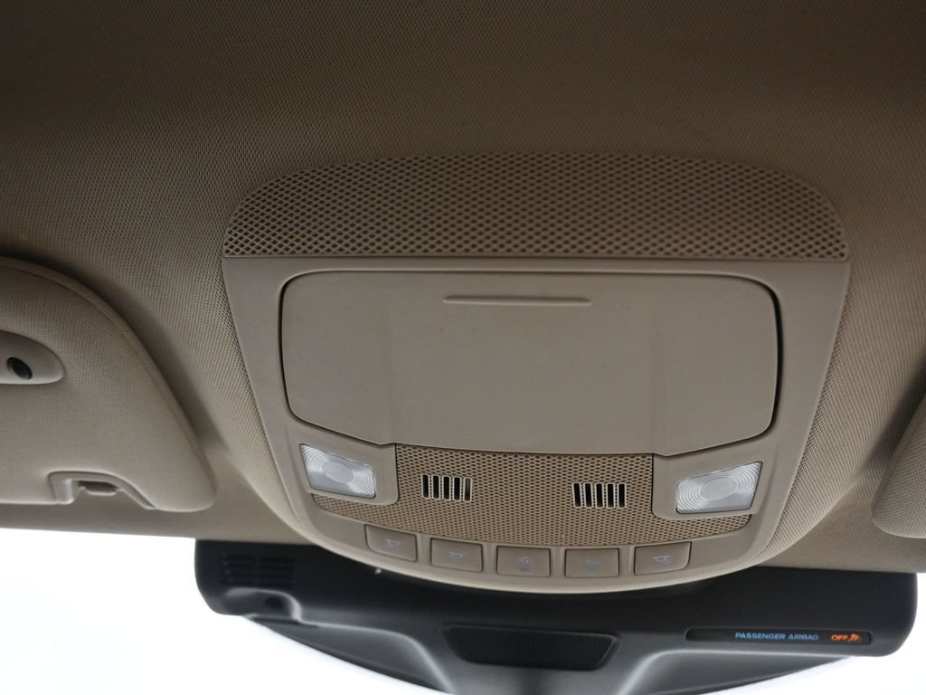 Used 2022 Lincoln Nautilus AWD w/ Premium Package image 24