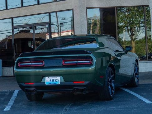 Used 2021 Dodge Challenger R/T w/ Plus Package RWD image 3