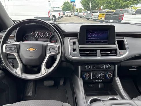 Used 2022 Chevrolet Suburban LS AWD/4WD image 17