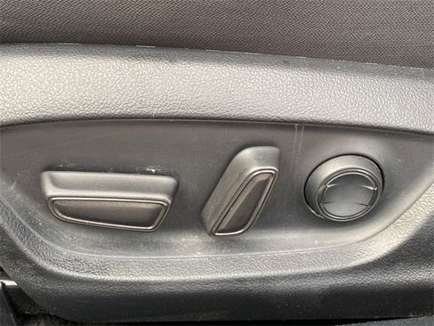 Used 2023 Toyota Camry LE image 21