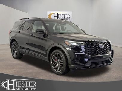 Used 2025 Ford Explorer ST-Line w/ ST-Line Street Pack