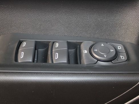 Used 2025 Chevrolet Silverado 1500 Custom Trail Boss w/ LPO, Dark Essentials Package image 20