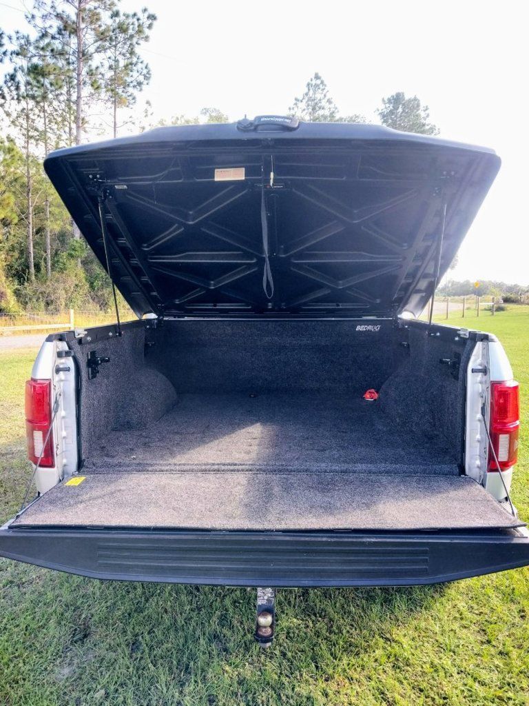 Used 2018 Ford F150 XLT w/ Equipment Group 302A Luxury AWD/4WD image 4