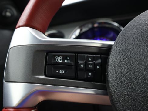 Used 2014 Ford Mustang GT Premium RWD image 16