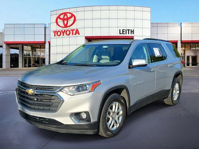 Used 2019 Chevrolet Traverse LT