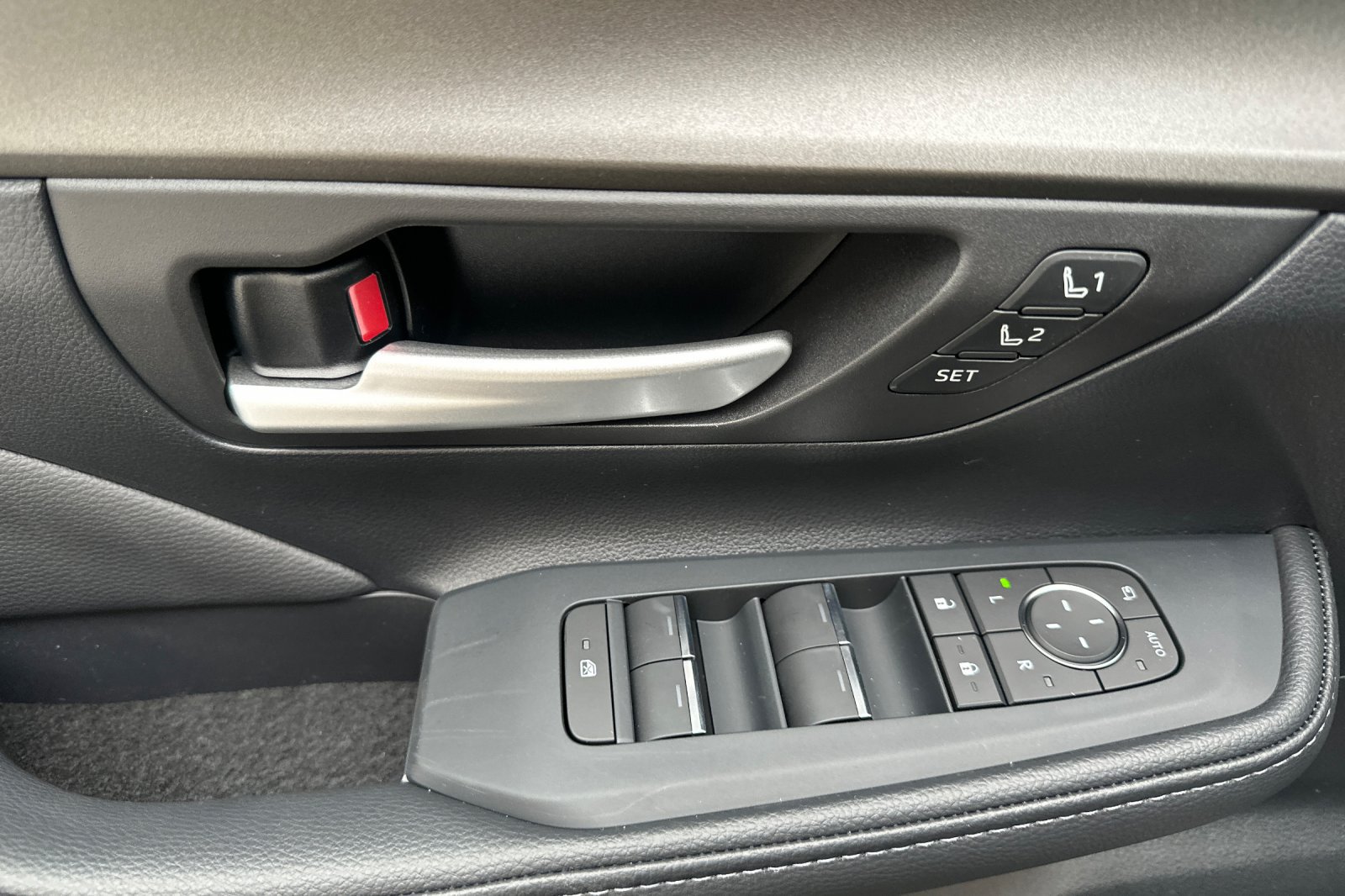 New 2026 Toyota Grand Highlander AWD Hybrid image 11
