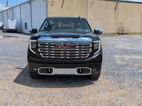 New 2026 GMC Sierra 1500 Denali w/ Denali Reserve Package AWD/4WD image 9