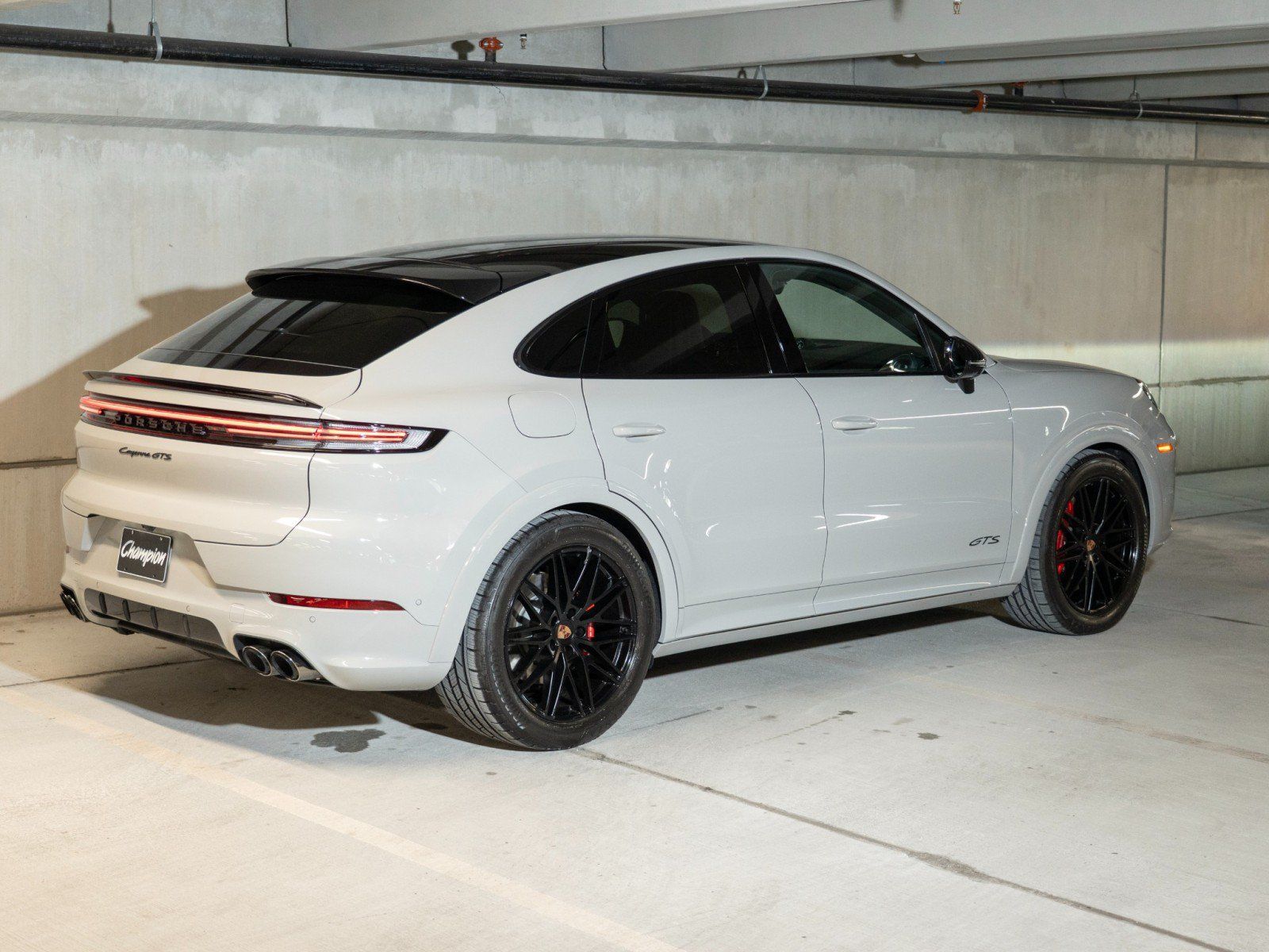 Certified 2026 Porsche Cayenne GTS AWD/4WD image 9