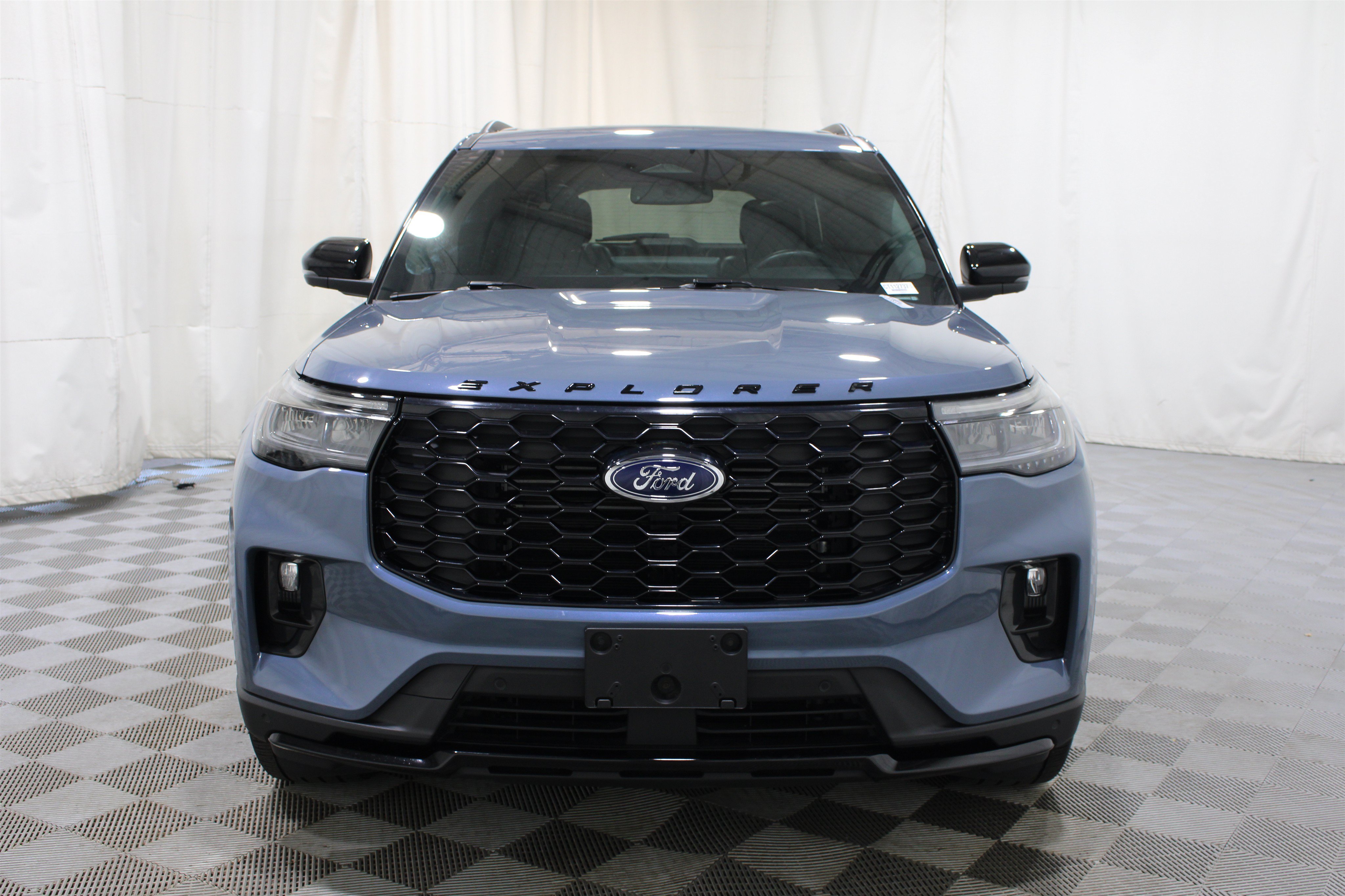 Used 2025 Ford Explorer ST-Line w/ Premium Package AWD/4WD image 39