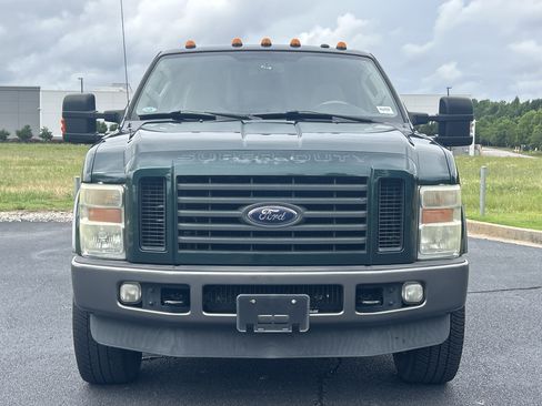 Used 2010 Ford F250 4x4 Crew Cab Super Duty image 3