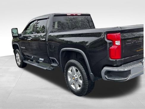 Used 2022 Chevrolet Silverado 3500 LTZ AWD/4WD image 6