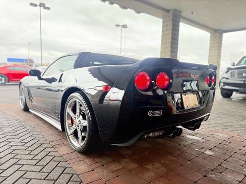 Used 2007 Chevrolet Corvette Coupe w/ Preferred Equipment Group image 8