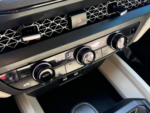 Certified 2023 Honda Accord EX image 24
