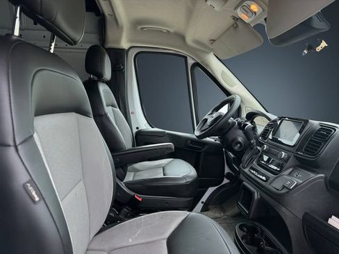 Used 2023 RAM ProMaster 2500 FWD image 15