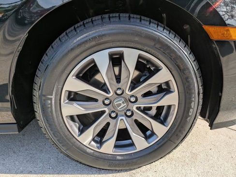 Used 2023 Honda Odyssey EX-L image 15