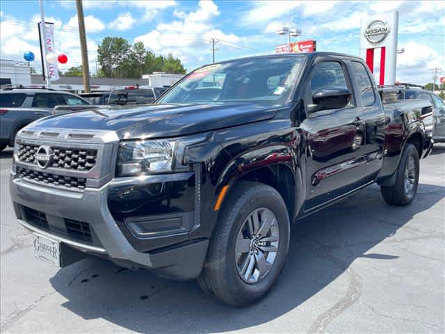 Certified 2025 Nissan Frontier SV RWD image 8