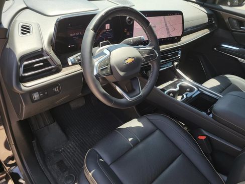 Used 2026 Chevrolet Traverse High Country FWD image 23