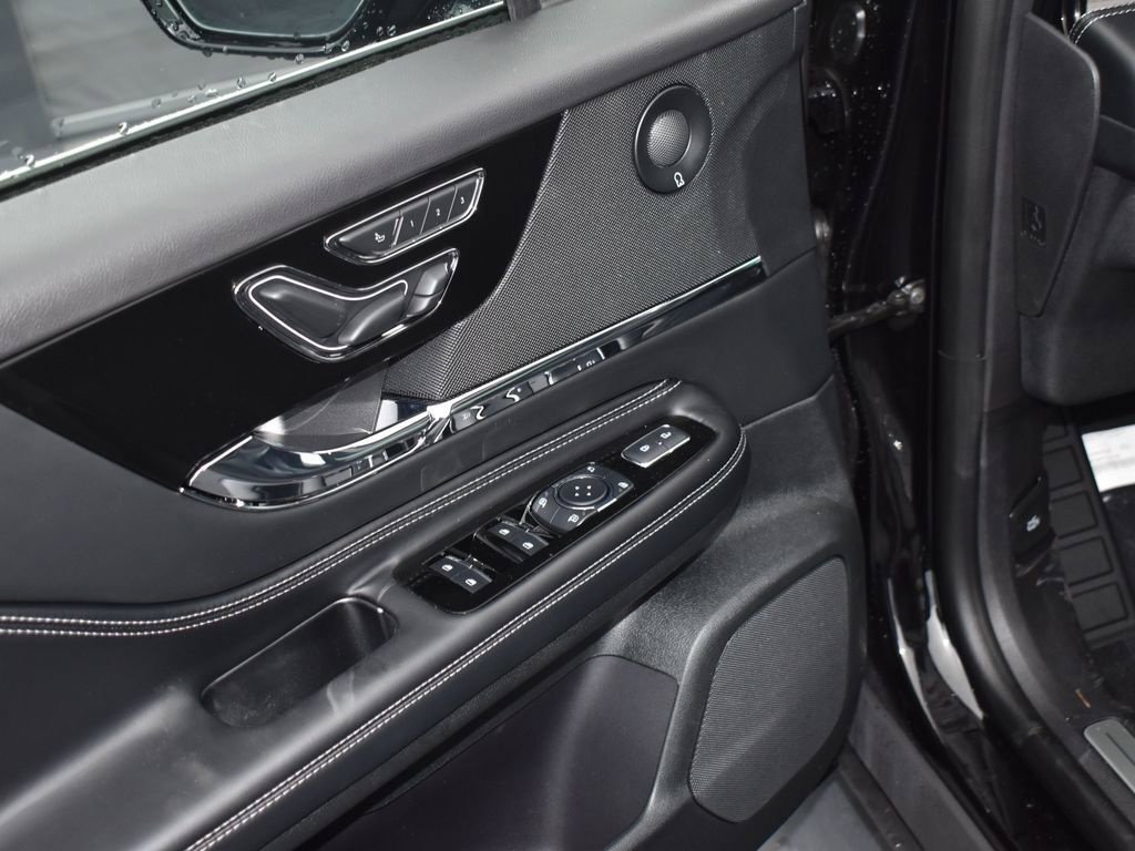 New 2026 Lincoln Corsair Grand Touring AWD/4WD image 9