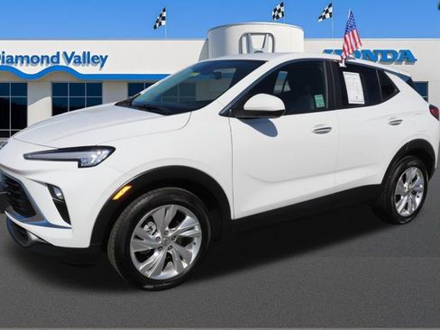 Used 2025 Buick Encore GX Preferred image 3