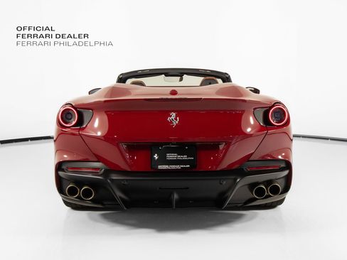 Certified 2023 Ferrari Portofino M RWD image 7