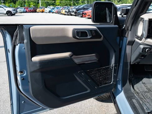 Used 2023 Ford Bronco Wildtrak AWD/4WD image 16