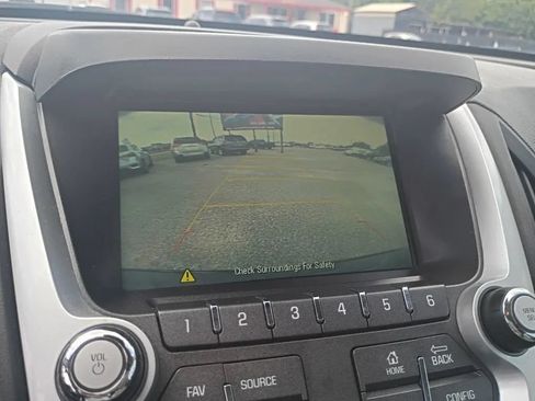 Used 2017 Chevrolet Equinox Premier w/ Enhanced Convenience Package AWD/4WD image 12