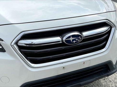Used 2019 Subaru Outback 2.5i Premium image 26