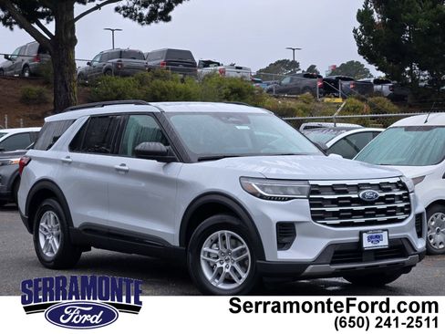 New 2026 Ford Explorer Active AWD/4WD image 1