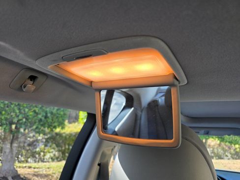 Used 2012 Lexus LS 460 image 31