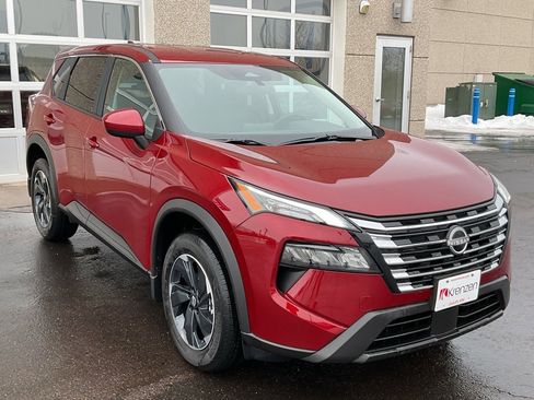 Used 2026 Nissan Rogue SV w/ Cold Weather Package image 3