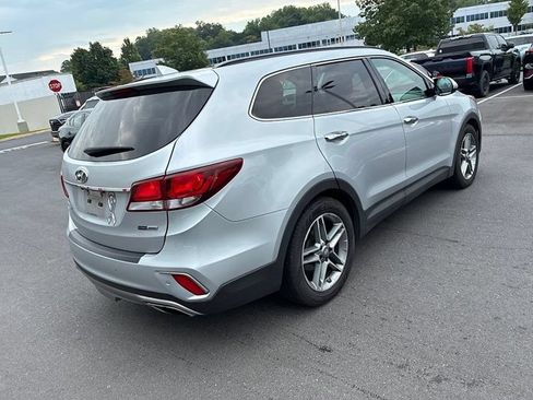 Used 2017 Hyundai Santa Fe AWD w/ Cargo Package image 10