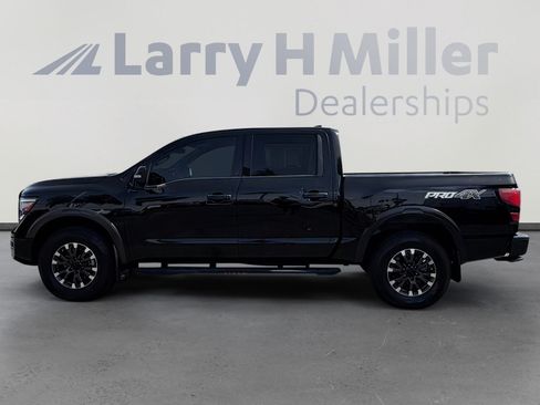 Used 2024 Nissan Titan PRO-4X w/ Pro-4x Convenience Package AWD/4WD image 3