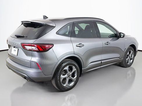 Used 2024 Ford Escape ST-Line w/ Tech Pack #1 AWD/4WD image 11