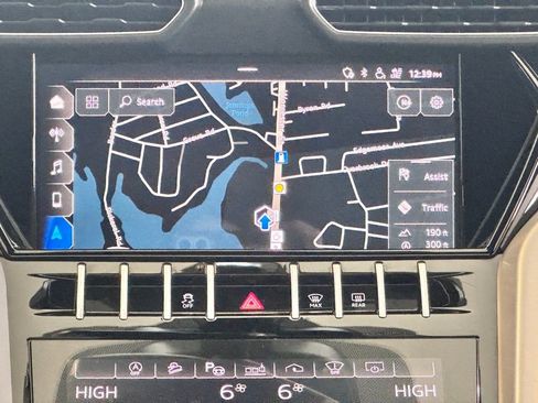 Used 2021 Lamborghini Urus image 42