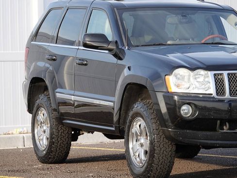 Used 2007 Jeep Grand Cherokee Overland AWD/4WD image 41