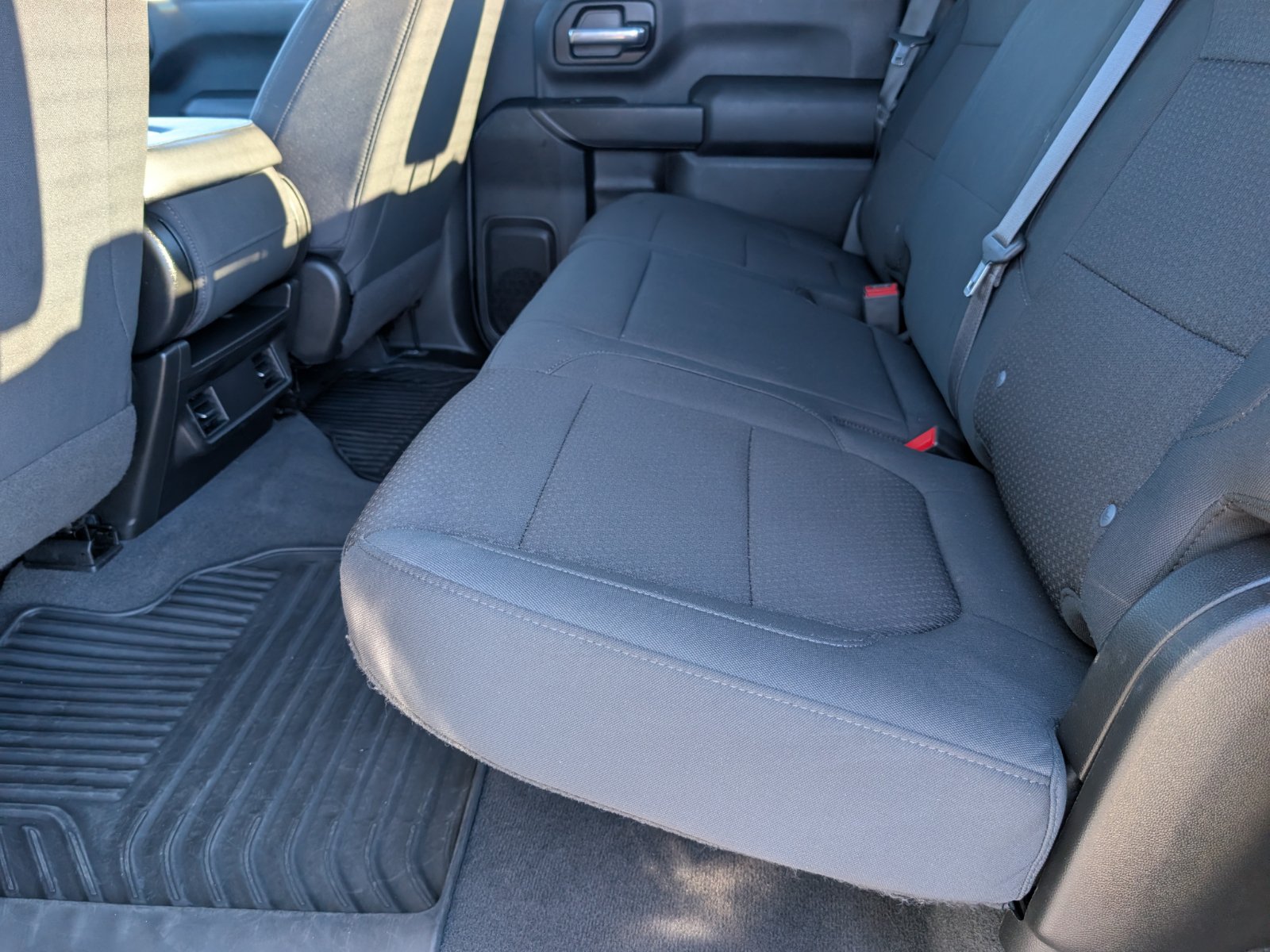 Used 2020 Chevrolet Silverado 2500 Custom w/ Custom Value Package AWD/4WD image 12