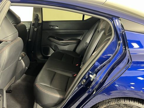 Used 2023 Nissan Altima 2.5 SR image 27