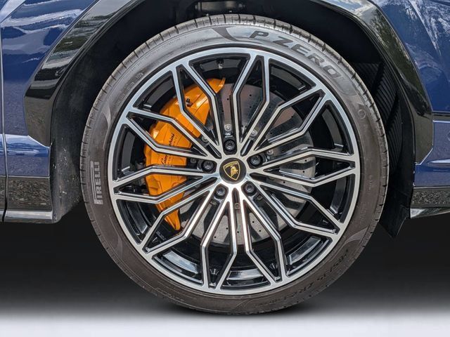Used 2024 Lamborghini Urus S AWD/4WD image 14