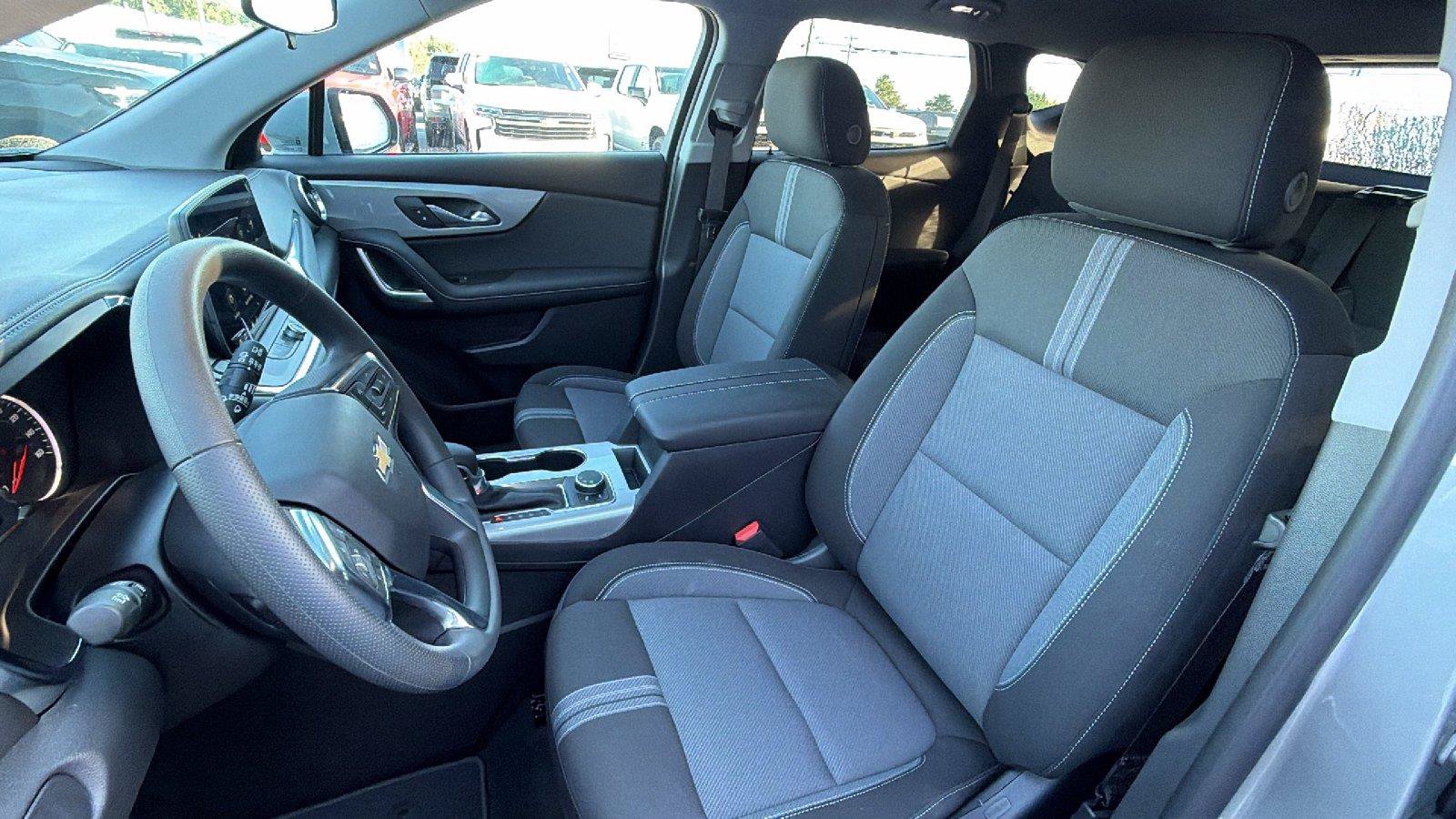 New 2026 Chevrolet Blazer LT FWD image 4