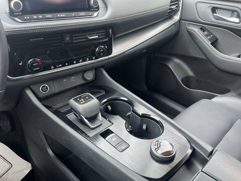 Certified 2023 Nissan Rogue SV w/ SV Premium Package image 26