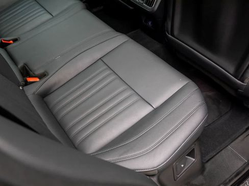 Used 2023 Maserati Grecale GT image 37