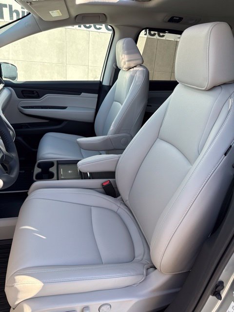 New 2027 Honda Odyssey EX-L image 17