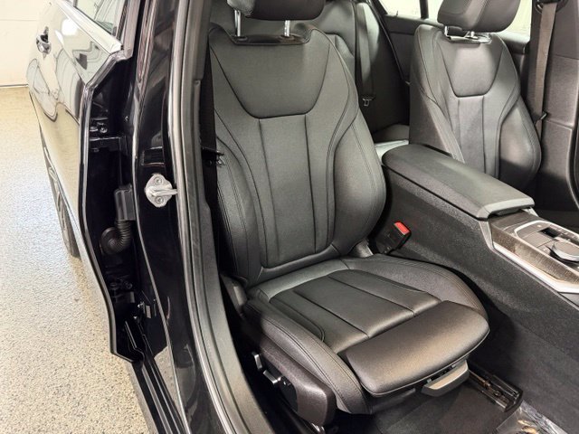 Used 2021 BMW 330e xDrive w/ Driving Assistance Package AWD/4WD image 23
