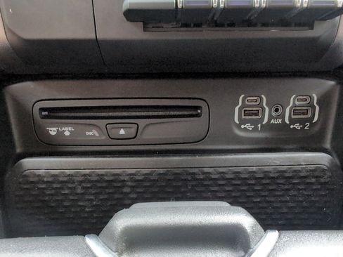 Used 2019 RAM 1500 Big Horn AWD/4WD image 36