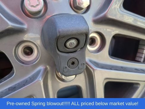 Used 2024 Jeep Wrangler Unlimited Sport AWD/4WD image 11