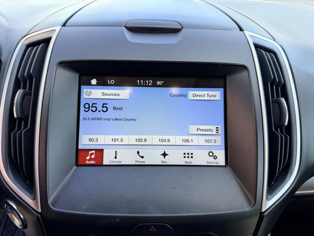 Used 2016 Ford Edge SEL w/ Equipment Group 201A AWD/4WD image 19
