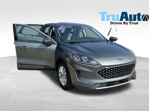 Used 2022 Ford Escape SE AWD/4WD image 9