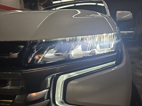 Used 2024 Chevrolet Tahoe High Country image 32